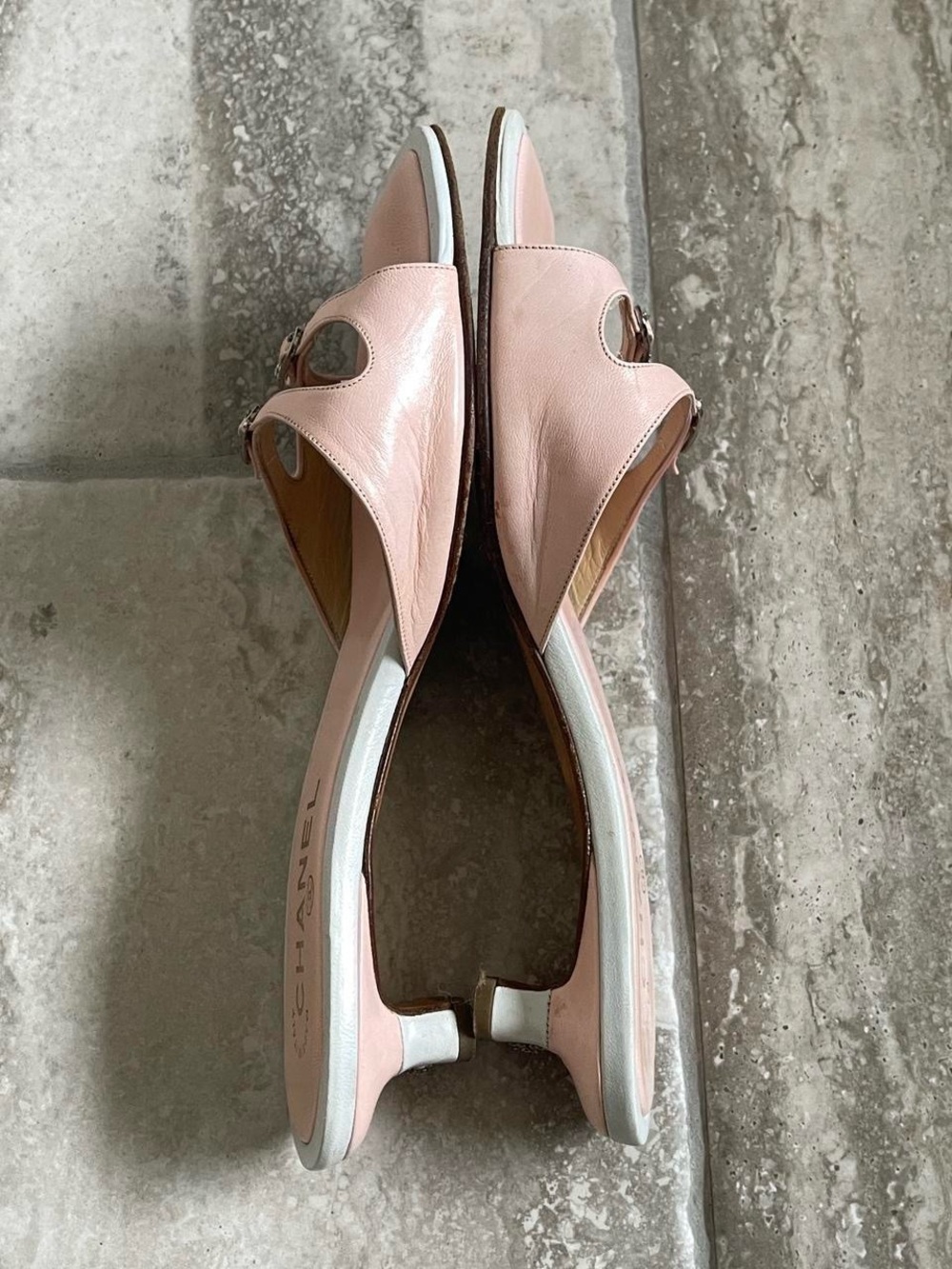 Vintage Chanel sandals - Picture 2 of 8
